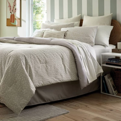8pc Luxe Jacquard Snow Leopard Comforter Set Beige - Threshold™ 8 8pc Luxe Jacquard Snow Leopard Comforter Set Beige - Threshold™ - Image 8