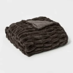 60" X 86" Faux Fur Oversized Bed Throw - Threshold Signature™ 7 60" X 86" Faux Fur Oversized Bed Throw - Threshold Signature™ -Baxton Studio Sales Store GUEST dd445366 f565 4ae7 8f14 2675be1cf726